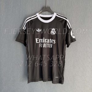 Real Madrid Goalkeeper Black 25-26 FAN Version