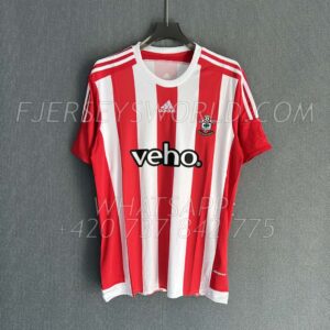 Southampton Home 2015-16 FAN Version